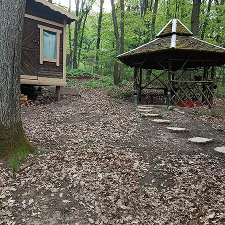 Holiday home Ozike-lak A Boerzsoenyben